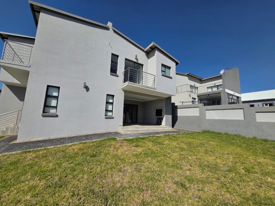 4 Bedroom Property for Sale in Montana Gauteng
