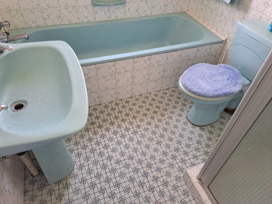 3 Bedroom Property for Sale in Observatory Gauteng