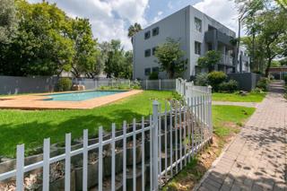 To Let 2 Bedroom Property for Rent in Sandown Gauteng