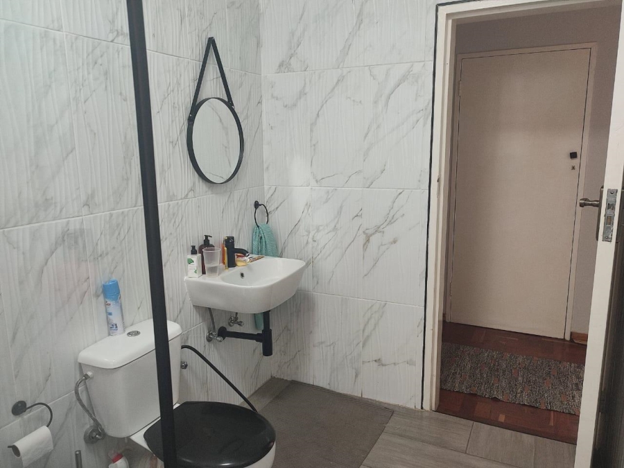 2 Bedroom Property for Sale in Parktown Gauteng