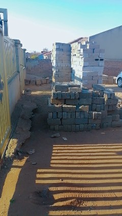 2 Bedroom Property for Sale in Tokoza Ext 5 Gauteng