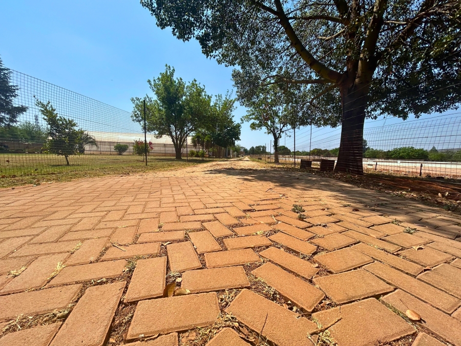 11 Bedroom Property for Sale in Gerardsville Gauteng