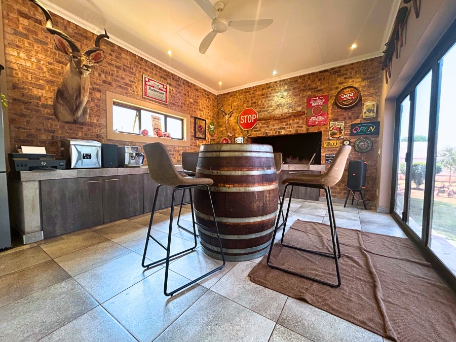 11 Bedroom Property for Sale in Gerardsville Gauteng