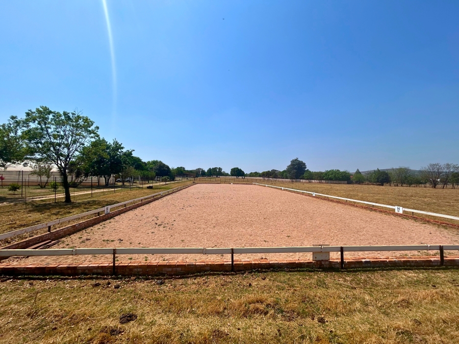 11 Bedroom Property for Sale in Gerardsville Gauteng