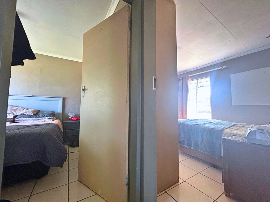 11 Bedroom Property for Sale in Gerardsville Gauteng