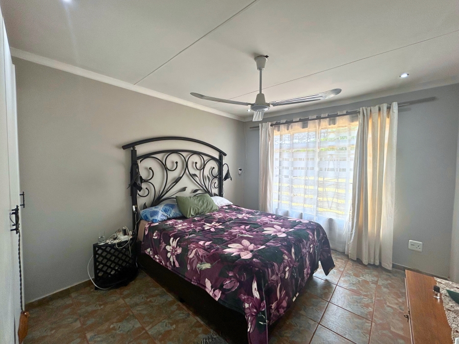 11 Bedroom Property for Sale in Gerardsville Gauteng