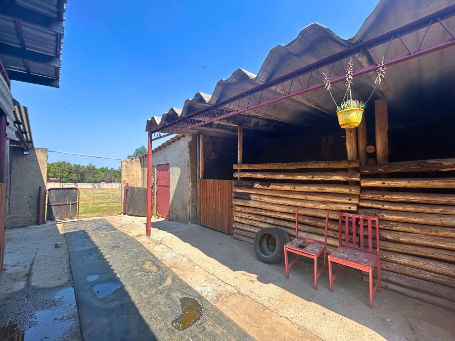 11 Bedroom Property for Sale in Gerardsville Gauteng