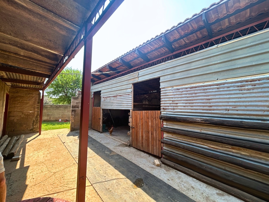 11 Bedroom Property for Sale in Gerardsville Gauteng