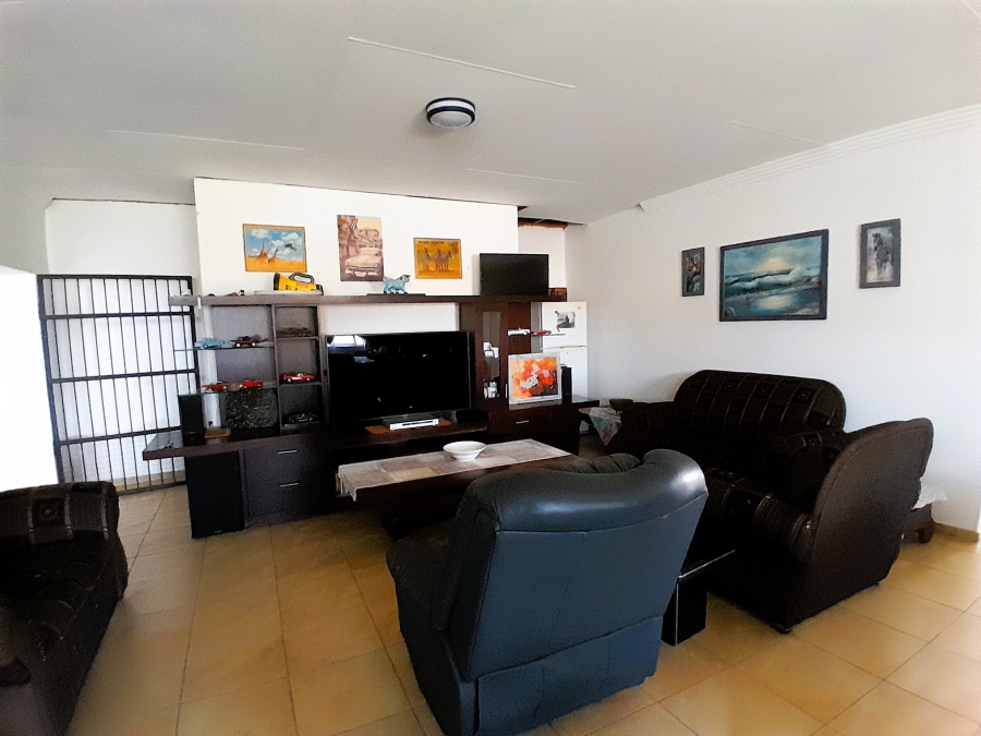 2 Bedroom Property for Sale in Cullinan Gauteng