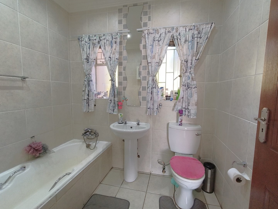 3 Bedroom Property for Sale in Culemborg Park Gauteng