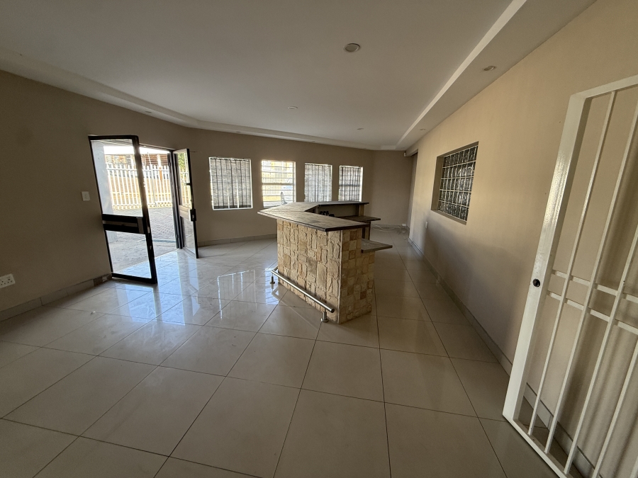 Commercial Property for Sale in Roodepoort Central Gauteng