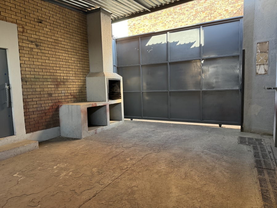 Commercial Property for Sale in Roodepoort Central Gauteng