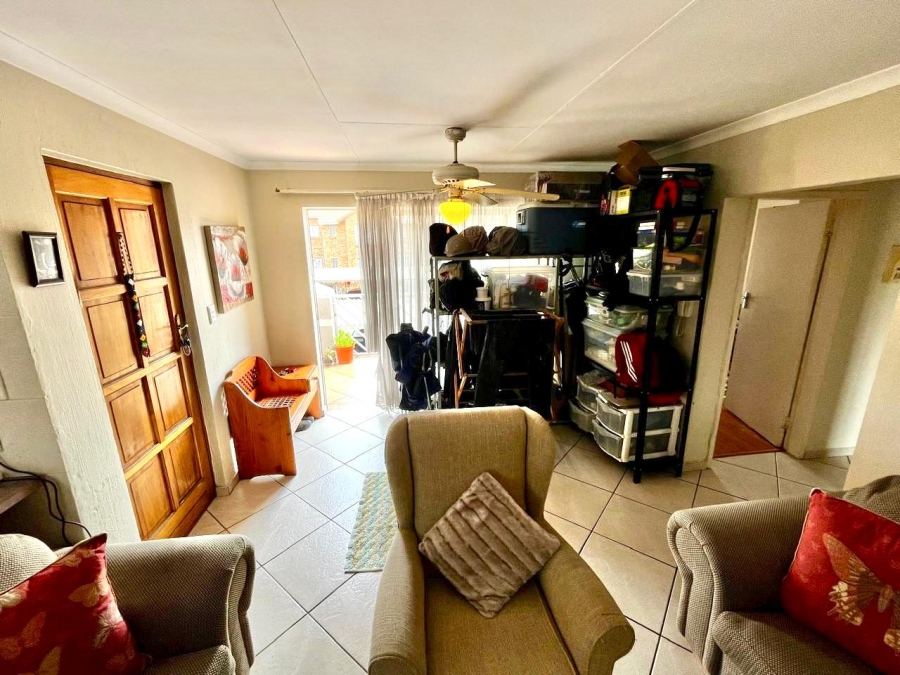 2 Bedroom Property for Sale in Ravenswood Gauteng