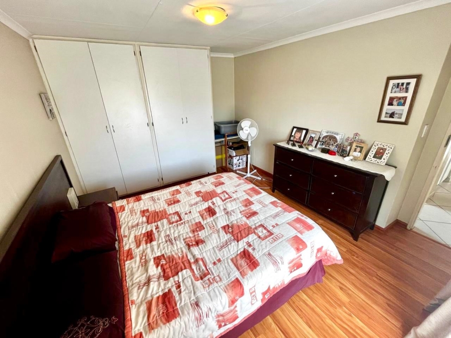 2 Bedroom Property for Sale in Ravenswood Gauteng