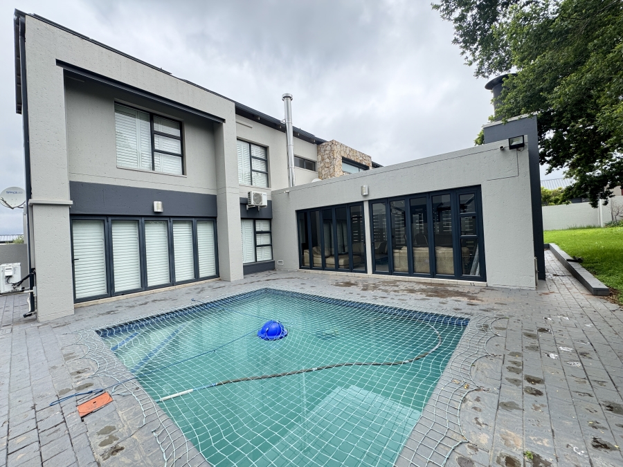 4 Bedroom Property for Sale in Midstream Ridge Gauteng