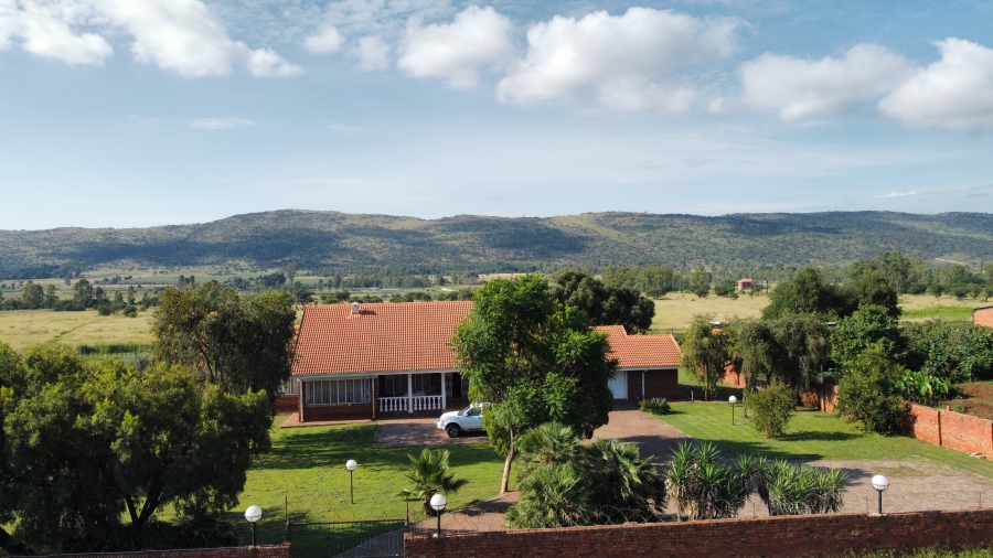 3 Bedroom Property for Sale in Kameeldrift West Gauteng