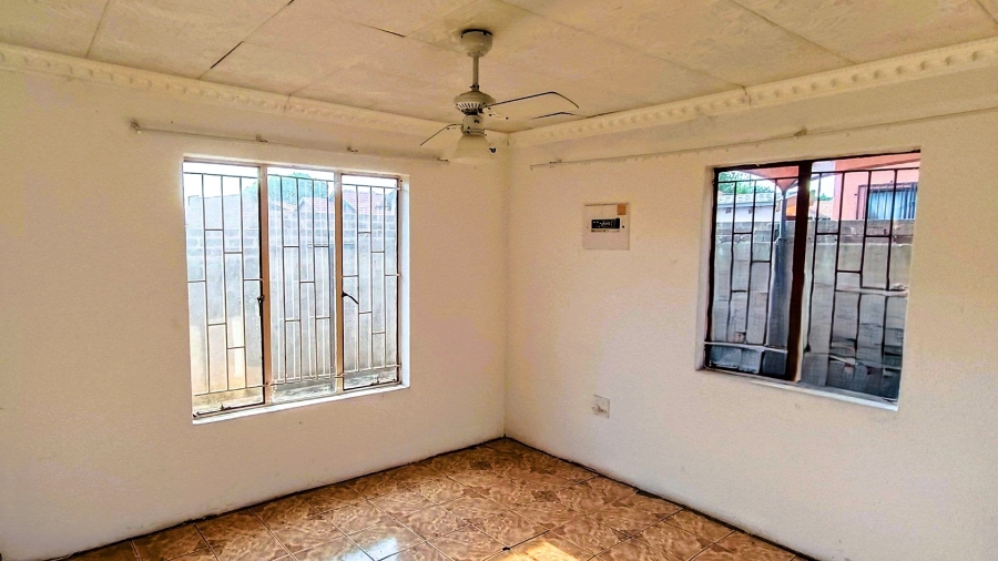 3 Bedroom Property for Sale in Philip Nel Park Gauteng