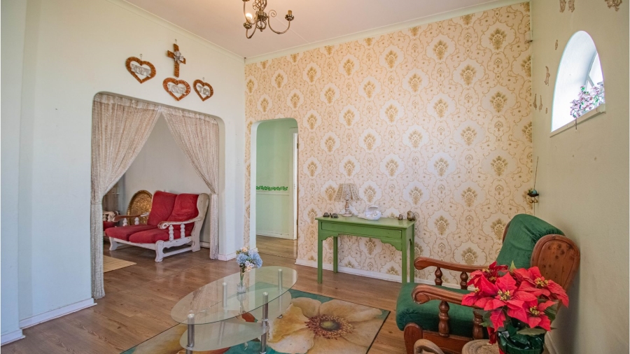 3 Bedroom Property for Sale in Edenvale Central Gauteng