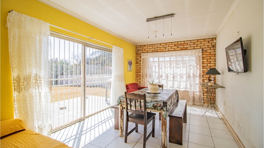 3 Bedroom Property for Sale in Edenvale Central Gauteng