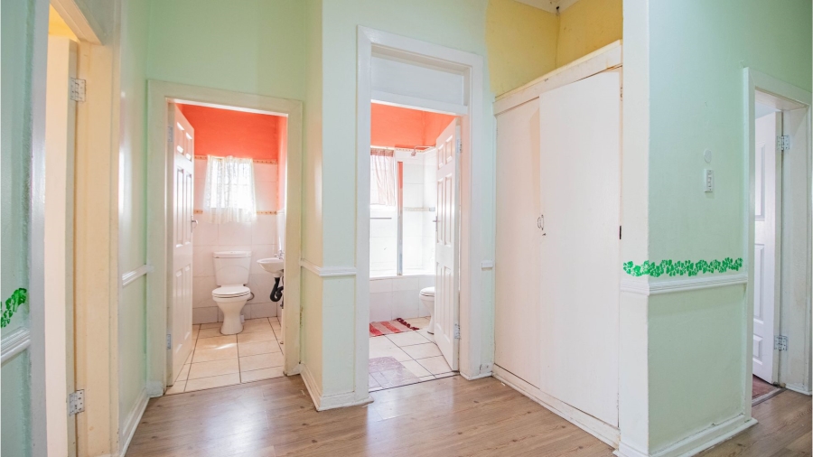 3 Bedroom Property for Sale in Edenvale Central Gauteng