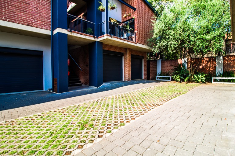 1 Bedroom Property for Sale in Menlo Park Gauteng