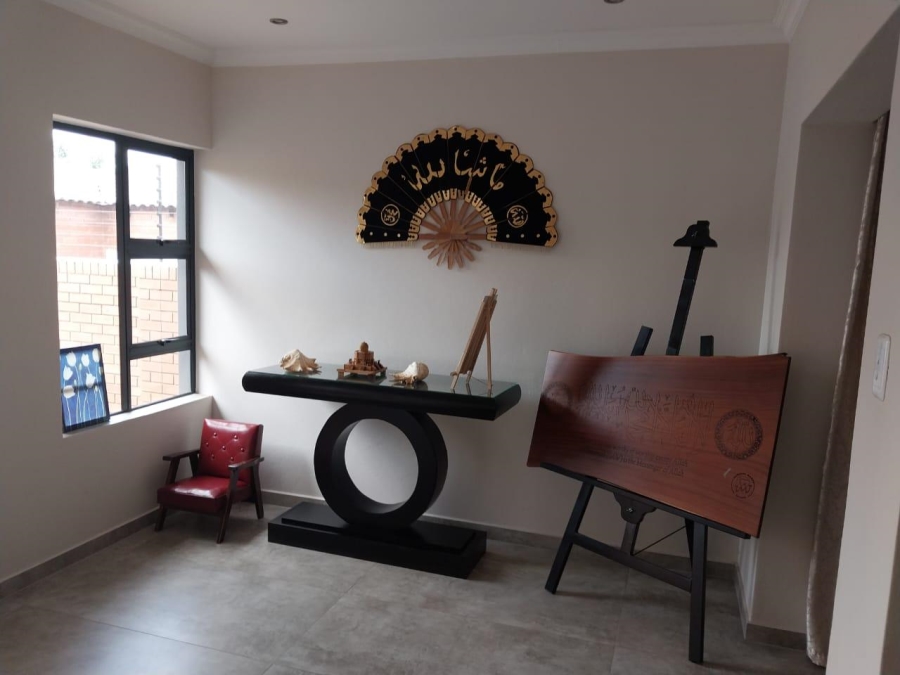 3 Bedroom Property for Sale in Erasmia Gauteng