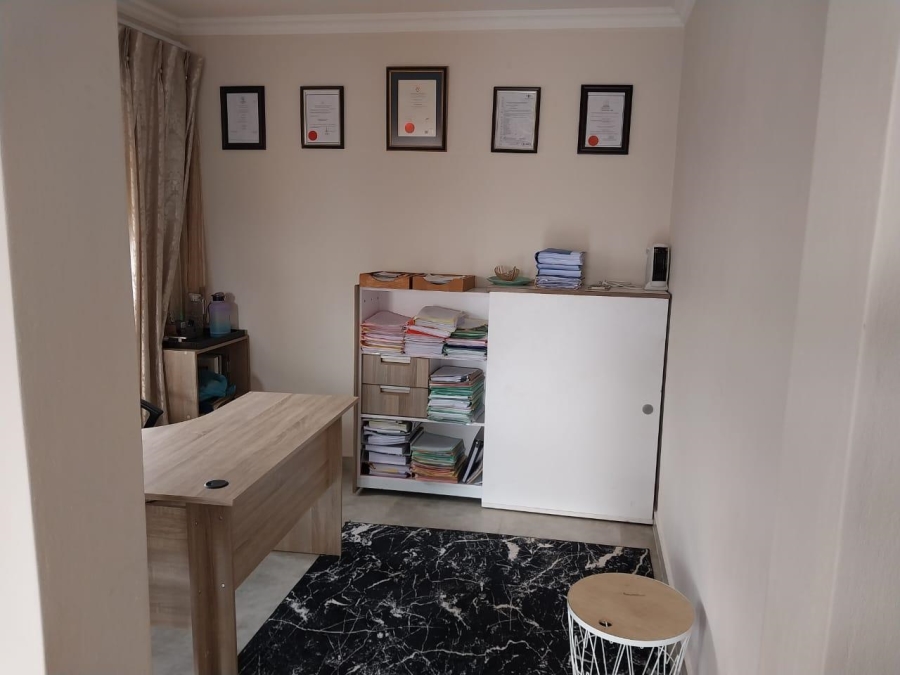 3 Bedroom Property for Sale in Erasmia Gauteng