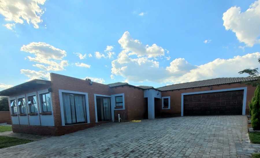 3 Bedroom Property for Sale in Erasmia Gauteng