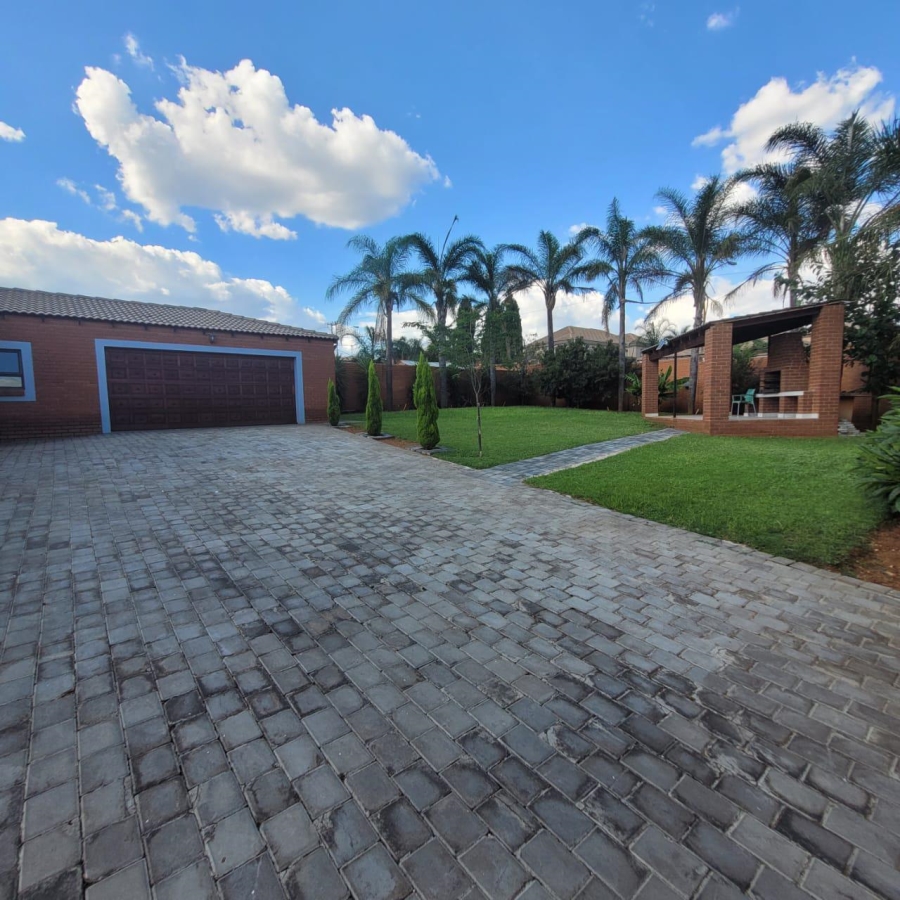 3 Bedroom Property for Sale in Erasmia Gauteng