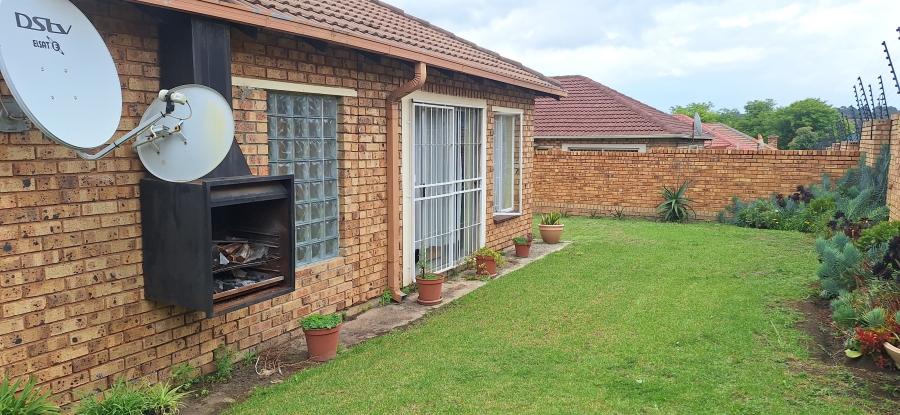 3 Bedroom Property for Sale in Esther Park Gauteng