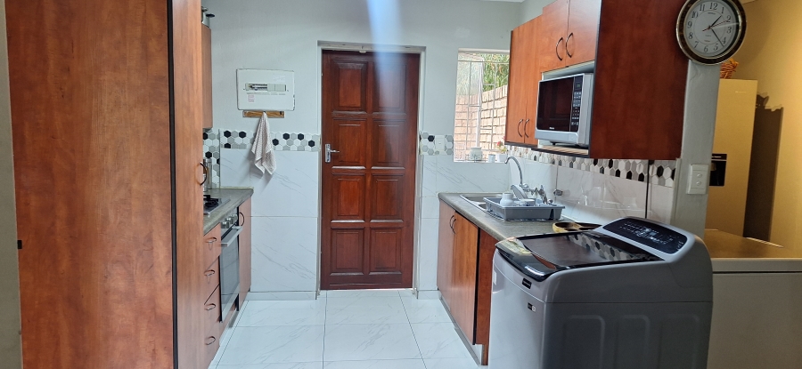 3 Bedroom Property for Sale in Esther Park Gauteng