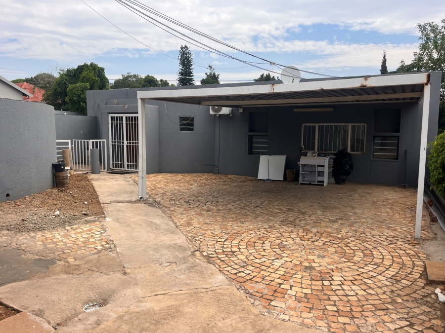 Commercial Property for Sale in Highlands North Gauteng