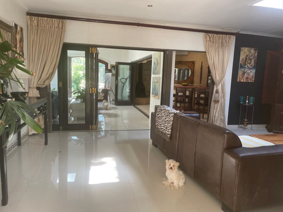 5 Bedroom Property for Sale in Waterkloof Heights Gauteng