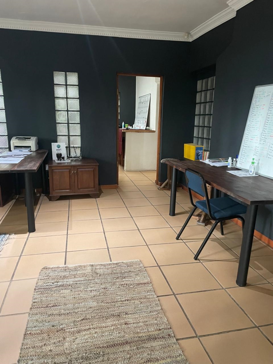 5 Bedroom Property for Sale in Waterkloof Heights Gauteng