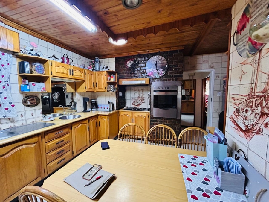 5 Bedroom Property for Sale in Modder East Gauteng