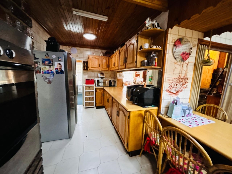 5 Bedroom Property for Sale in Modder East Gauteng