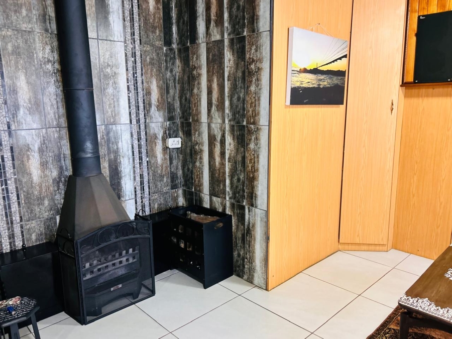 5 Bedroom Property for Sale in Modder East Gauteng