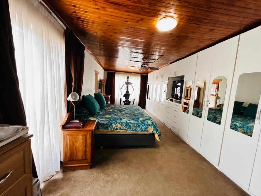 5 Bedroom Property for Sale in Modder East Gauteng