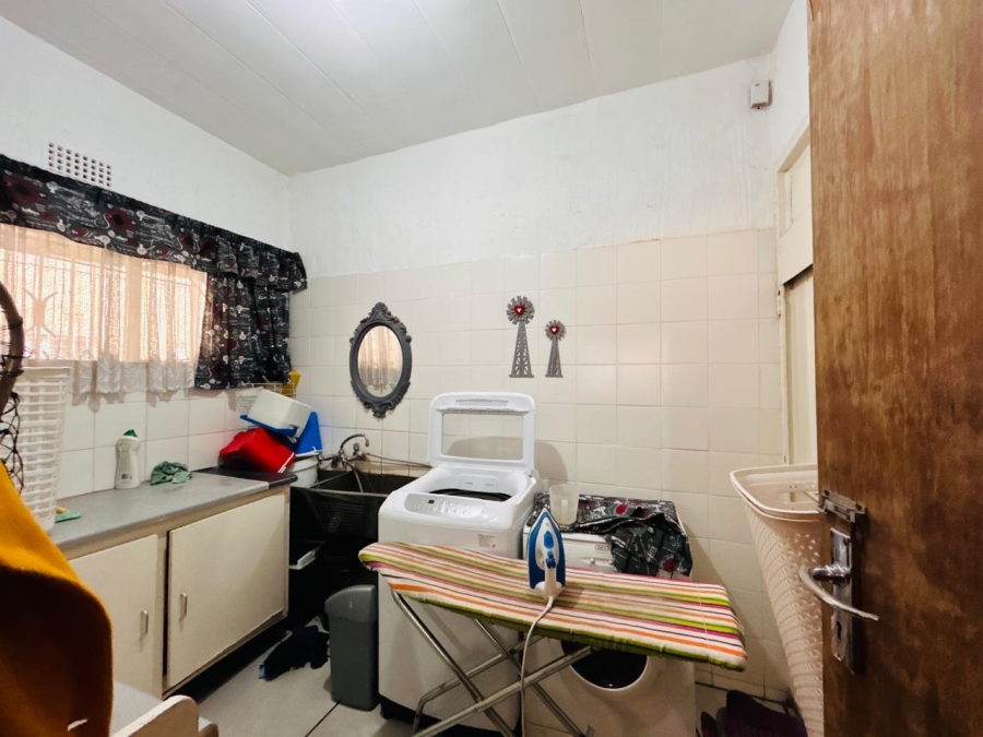 5 Bedroom Property for Sale in Modder East Gauteng