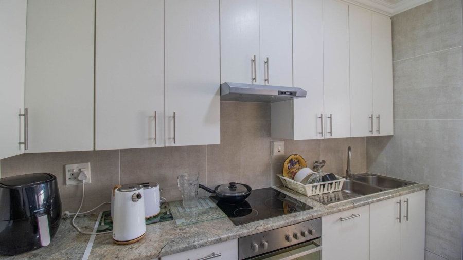 2 Bedroom Property for Sale in Parktown Gauteng