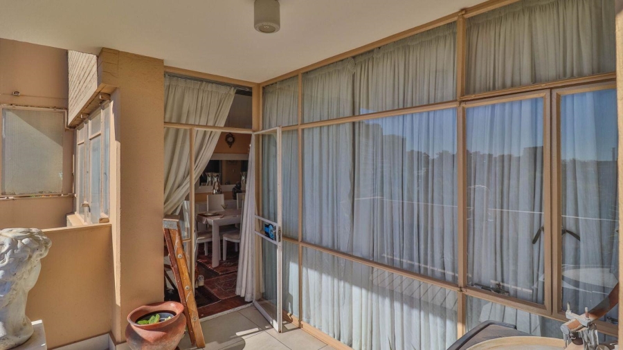 2 Bedroom Property for Sale in Parktown Gauteng