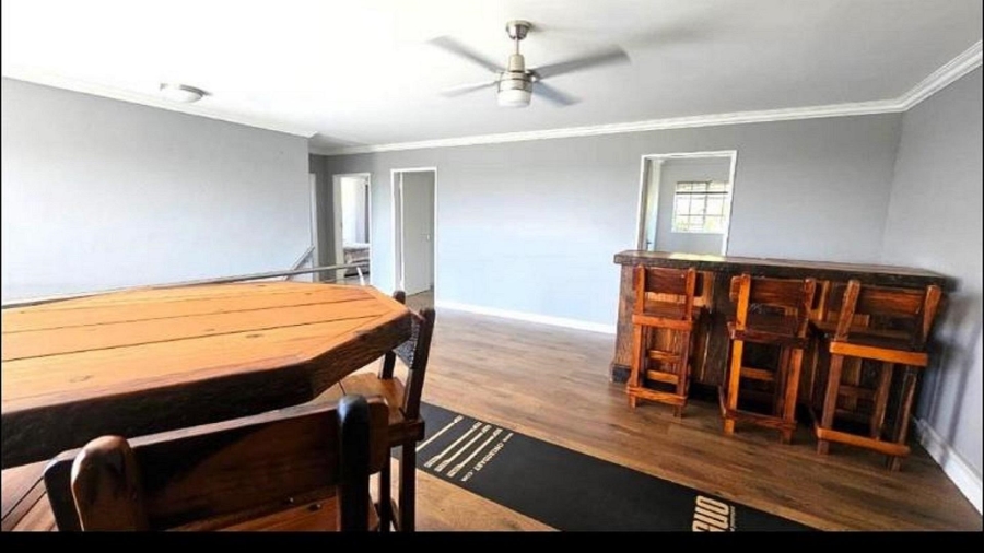 6 Bedroom Property for Sale in Vaal Marina Gauteng