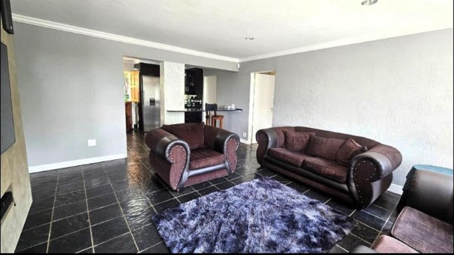6 Bedroom Property for Sale in Vaal Marina Gauteng