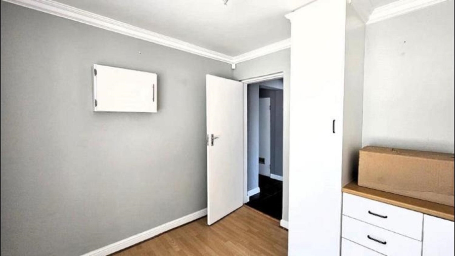 6 Bedroom Property for Sale in Vaal Marina Gauteng