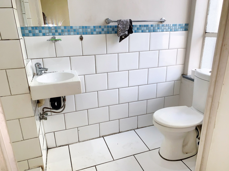 1 Bedroom Property for Sale in Braamfontein Gauteng