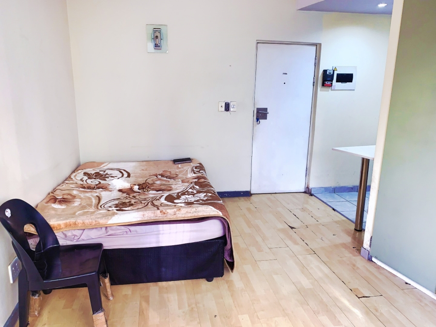 1 Bedroom Property for Sale in Braamfontein Gauteng