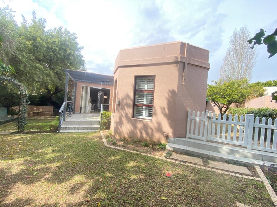 3 Bedroom Property for Sale in Beverley Gauteng