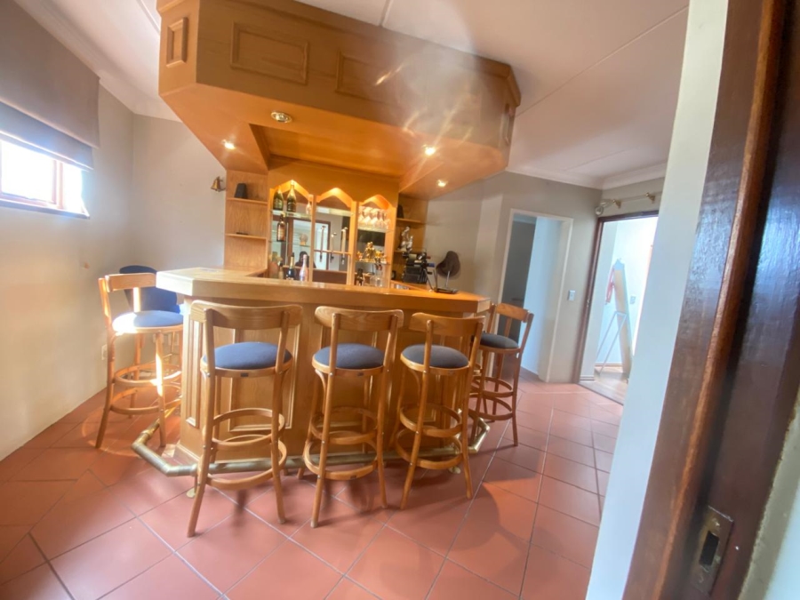 3 Bedroom Property for Sale in Beverley Gauteng