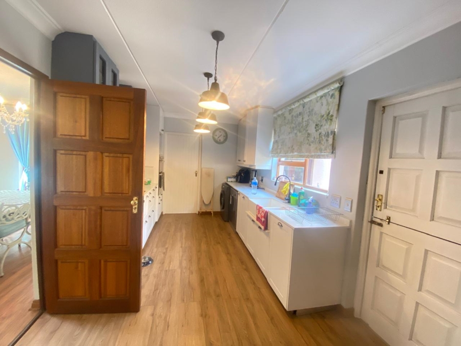 3 Bedroom Property for Sale in Beverley Gauteng