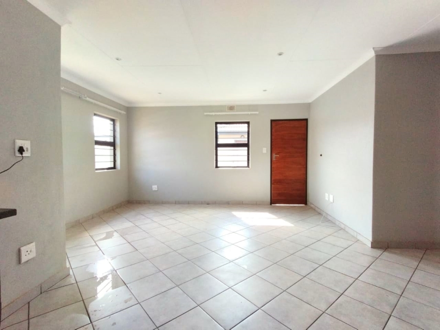 To Let 3 Bedroom Property for Rent in Lotus Gardens Gauteng